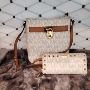 SOLD-Michael Kors purse with matching wallet